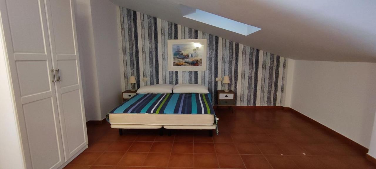 Ferienwohnung Msj 69 Bonito Duplex En Marina Sant Jordi Calafat Exterior foto