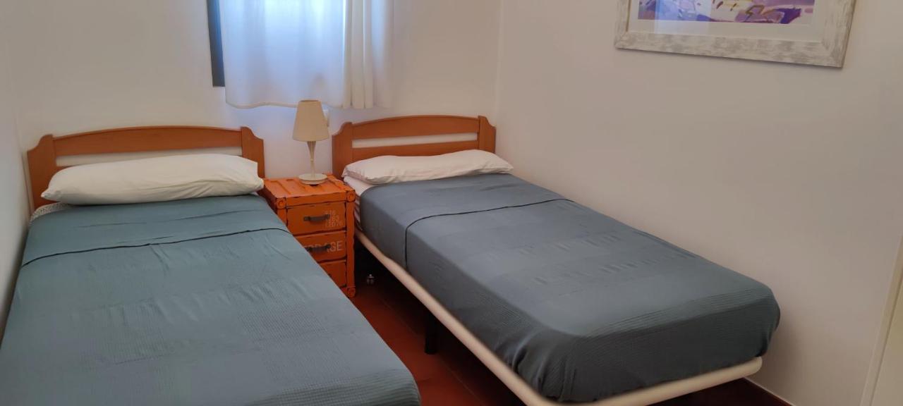 Ferienwohnung Msj 69 Bonito Duplex En Marina Sant Jordi Calafat Exterior foto